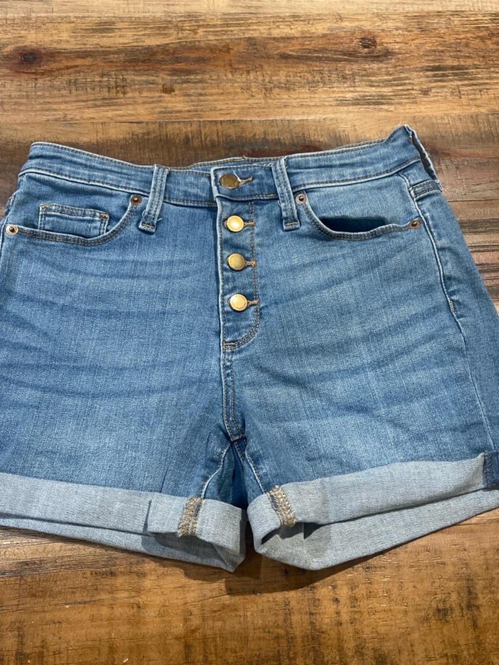 Universal Thread Medium Blue High-Rise Button-Fly Cuffed Denim Shorts